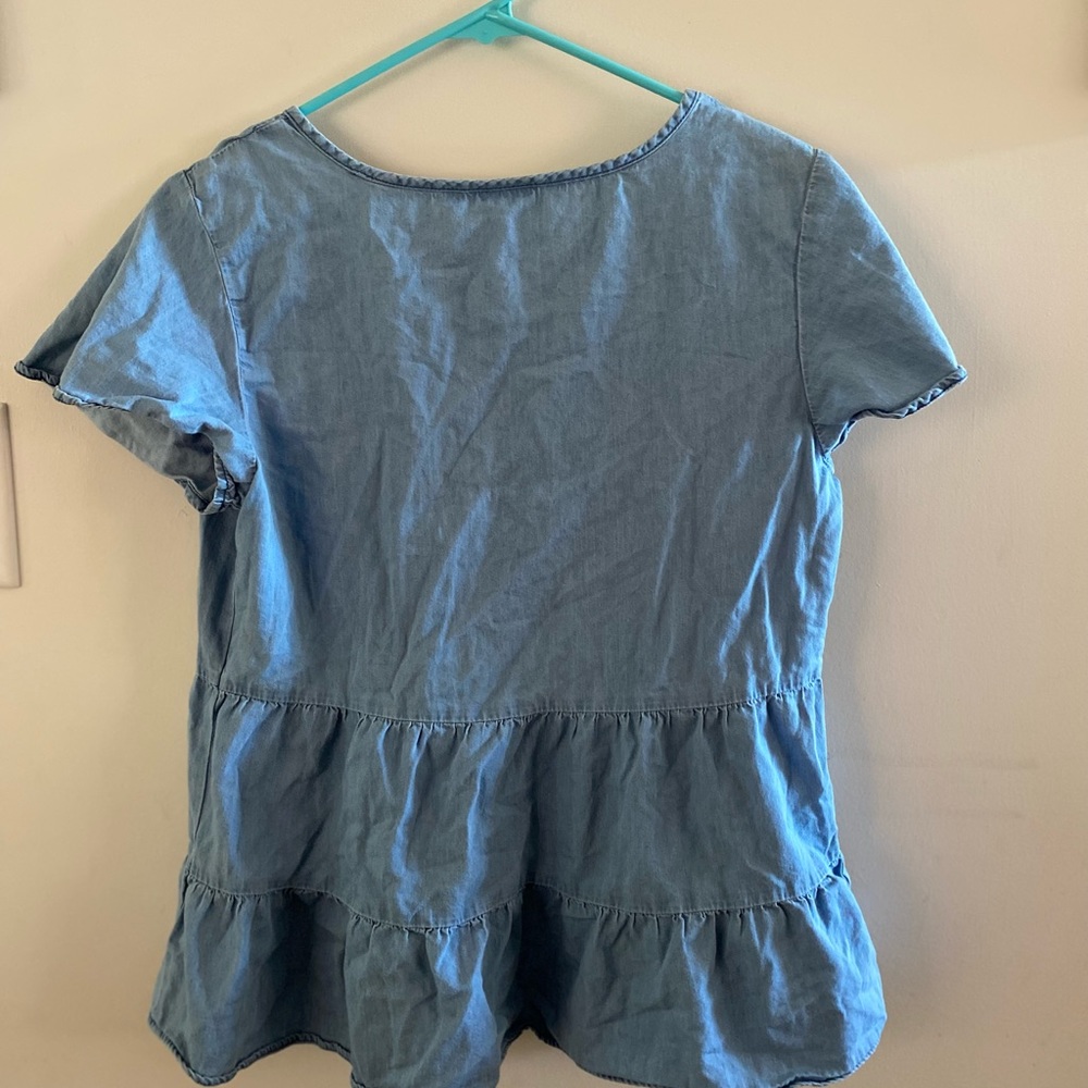 Cute blouse